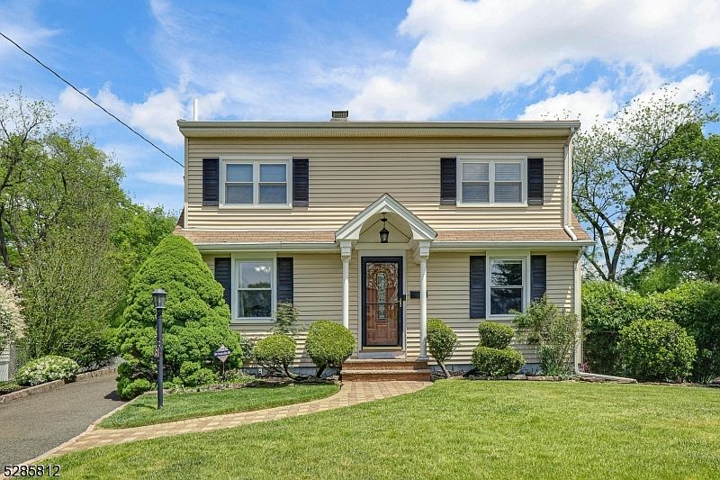 8 Mohawk Dr, Cranford, NJ 07016 Zillow