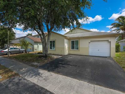 20764 NW 1st Street, Pembroke Pines, FL, 33029