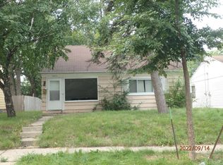 5271 N 45th St, Milwaukee, WI 53218