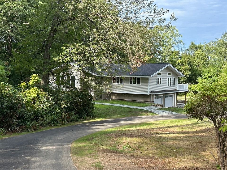 19 Crown Hill Rd, Atkinson, NH 03811 | Zillow