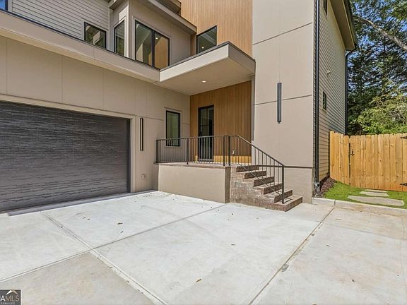 2nd image of 246 Garland Ave