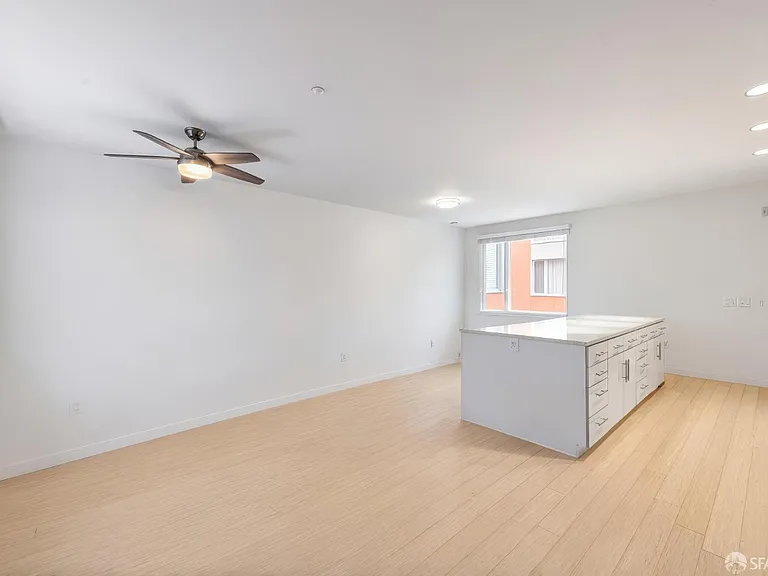 187 Avocet Way — Photo 4