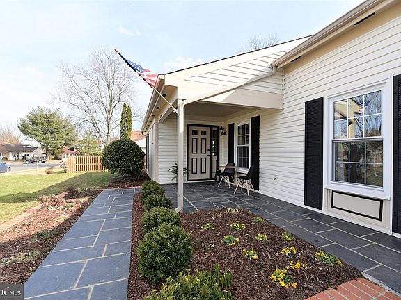 3rd image of 12803 Nathan Ct
