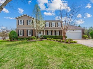 1405 Michelline Ct, Hoffman Estates, IL 60192