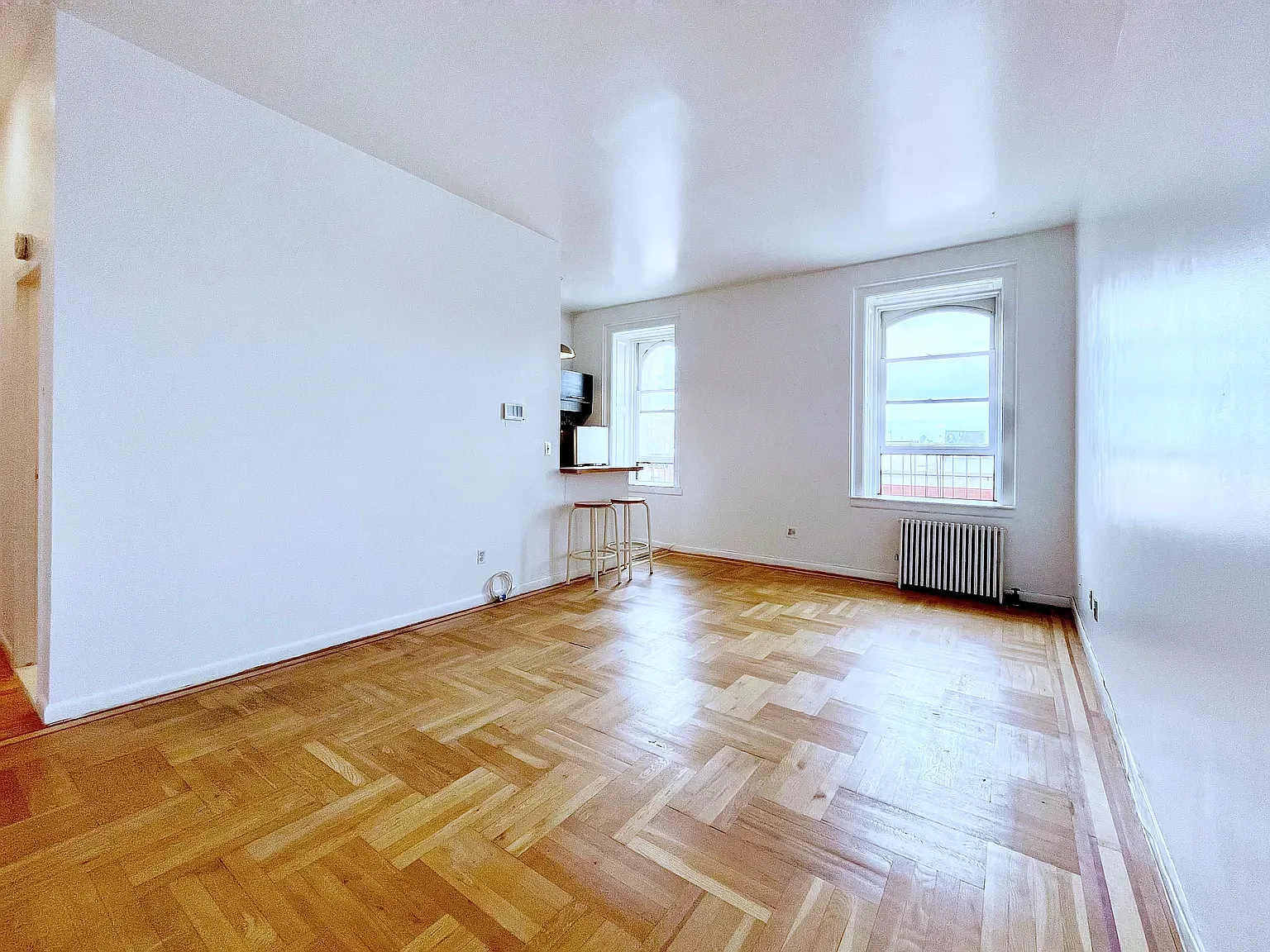 191 Clinton Street — Photo 3