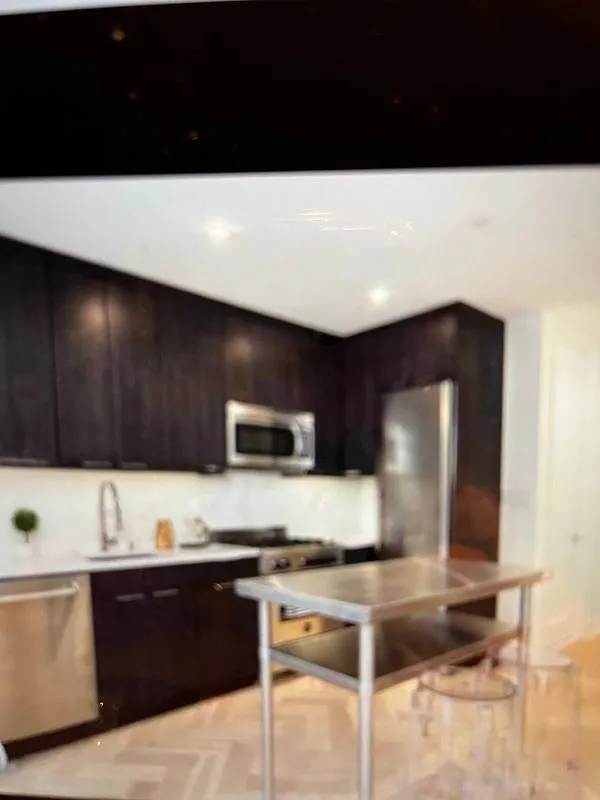 1 bed, 1.0 bath, 650 sqft, $2,500 — Photo 3