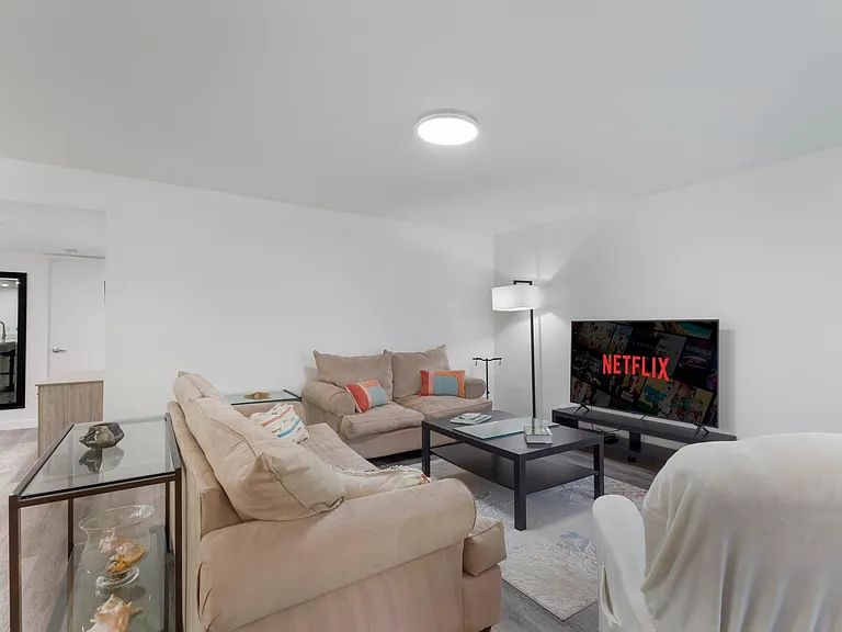 955 Egret Cir #402 — Photo 13