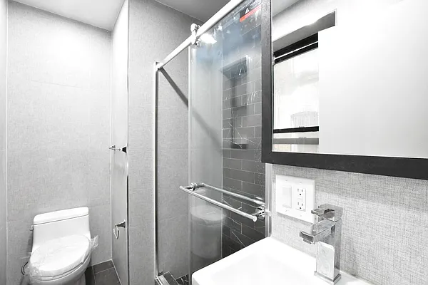 Rented by Clove Realty LLC | media 1