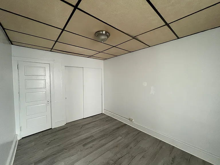 536 Lancaster Ave #2F — Photo 11