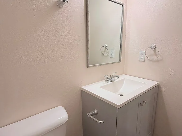 1352 Ocala Rd — Photo 14