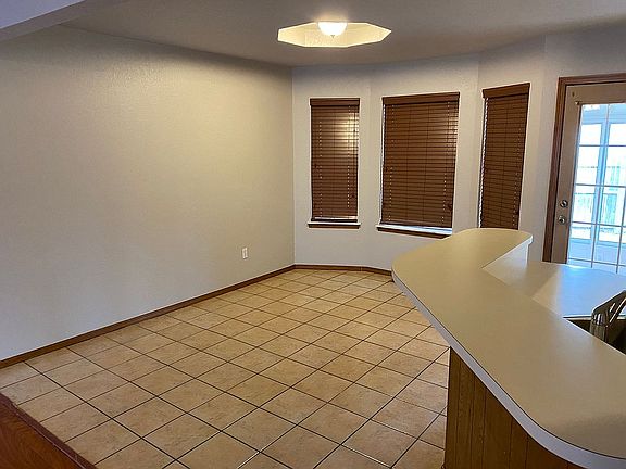 5th image of 4525 Prue Sand Ave