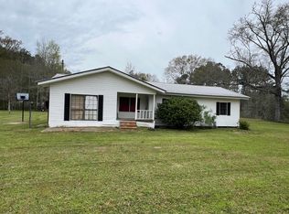 545 Saint Paul Rd, Sandy Hook, MS 39478