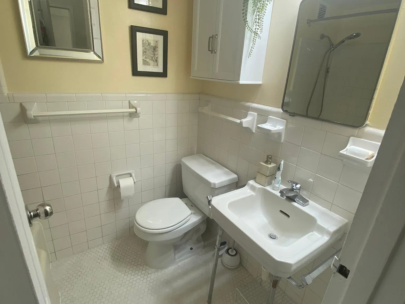1 bed, 458 sqft, $2,150 — Photo 3