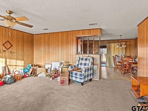 3rd image of 6406 N Texas Hwy #37