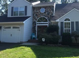9 Brushy Neck Ct, Brick, NJ 08724