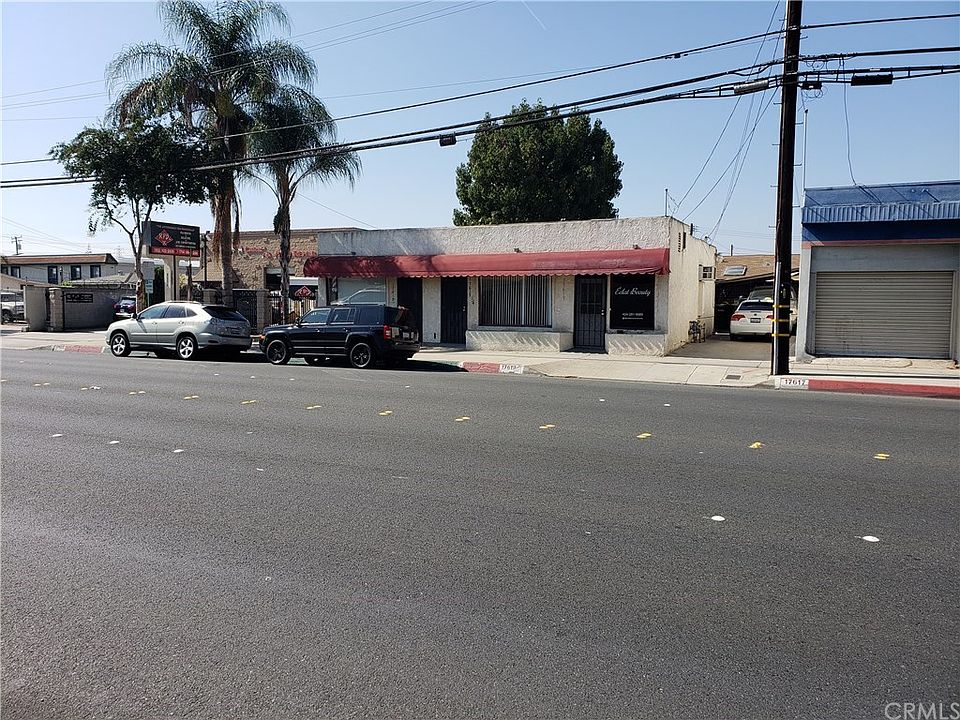 1st image of 17617 Clark Ave