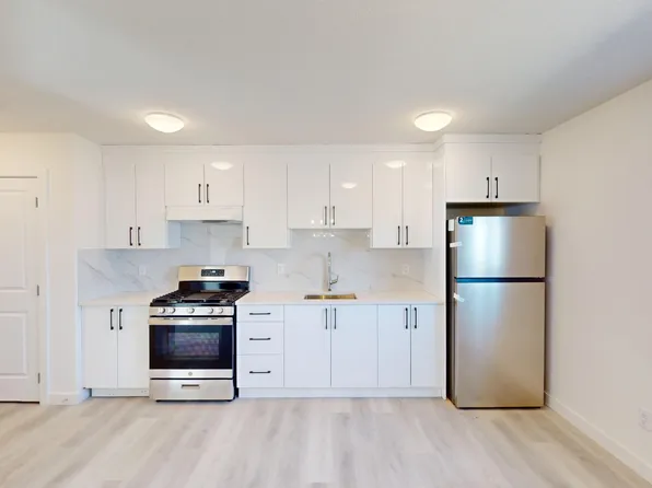 3520 42nd Ave NW, Beaumont, AB