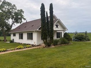 3658 Newburg Rd, Bancroft, MI 48414