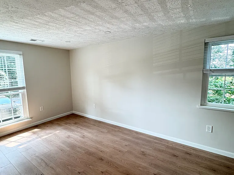 908 Guyasuta Ln — Photo 10