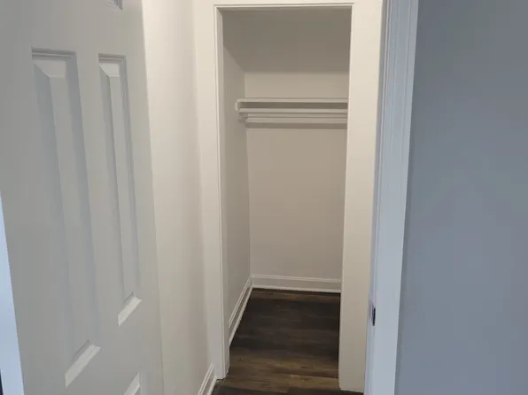 7 Pleasant Ter #2, Worcester, MA 01609