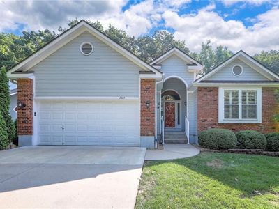 3013 S Redwood Dr, Independence, MO, 64057