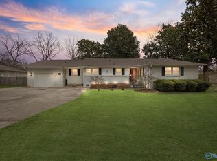 7419 Cadillac Dr SE, Huntsville, AL 35802