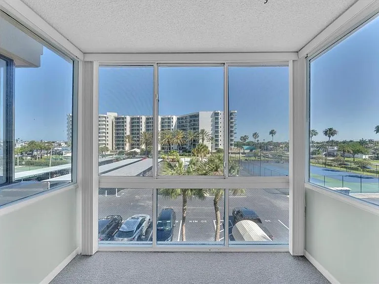 660 Island Way #301 — Photo 7