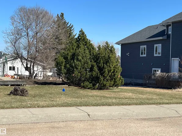 5405 47th St, Stony Plain, AB T7Z 1E4