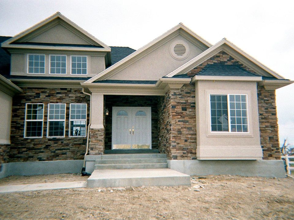 1st image of 2818 N Utah Highlands Dr