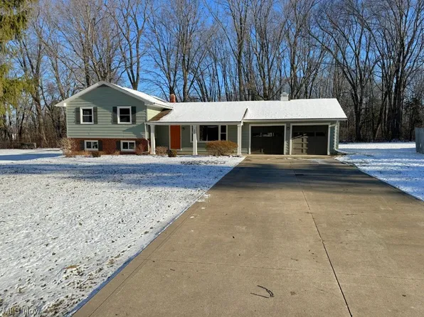 25 Hickory Hill Rd, Painesville, OH 44077