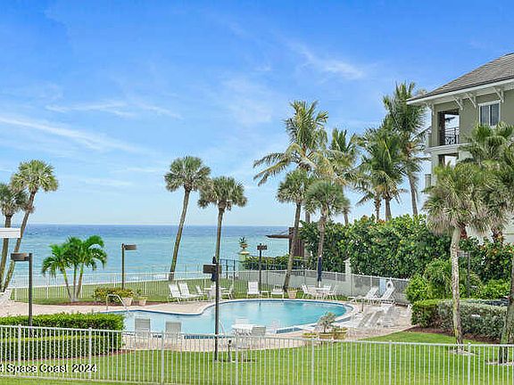 3rd image of 3554 Ocean Dr APT 203S