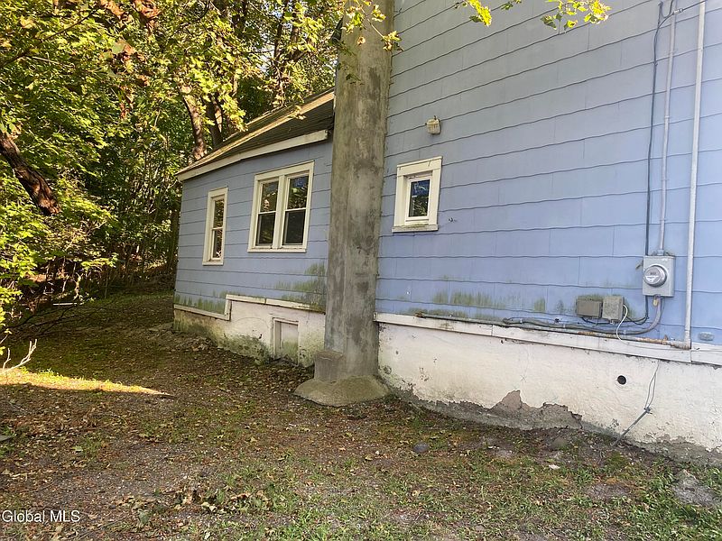 2nd image of 76 Lawrence Street
