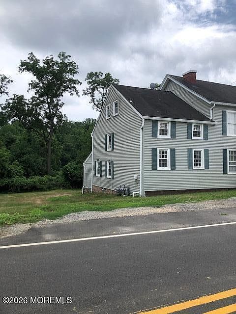 1st image of 5 Pleasant Valley Rd APT 3