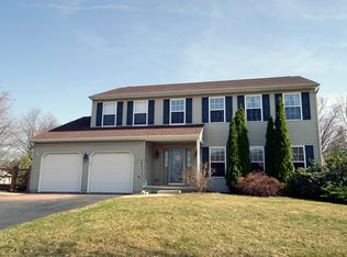 130 Newport Ln, North Wales, PA 19454