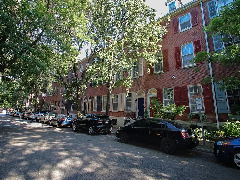 1018 Clinton St #3R — Photo 18