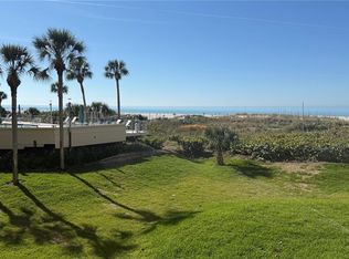 4450 Gulf Blvd APT 113, Saint Pete Beach, FL 33706