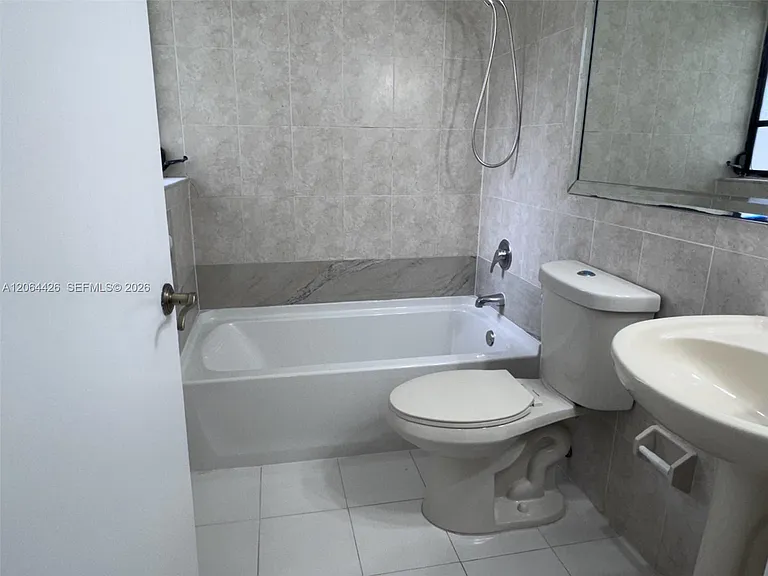 9080 SW 125th Ave #B101 — Photo 16