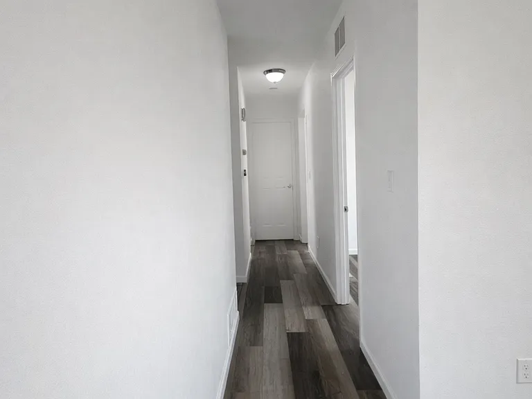25 Hackberry St — Photo 17