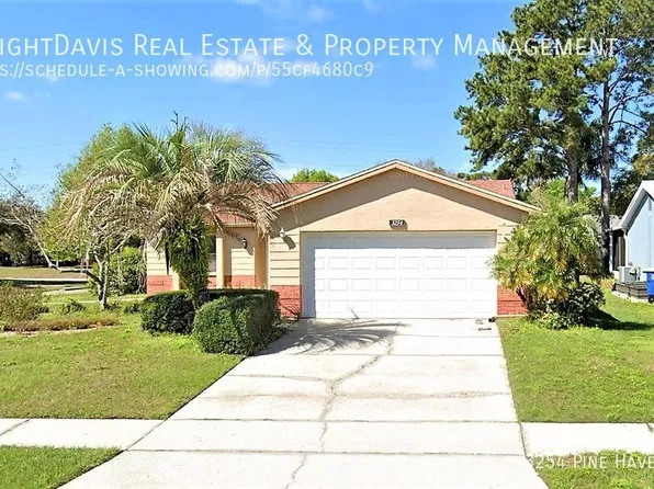 3254 Pine Haven Dr, Clearwater, FL 33761