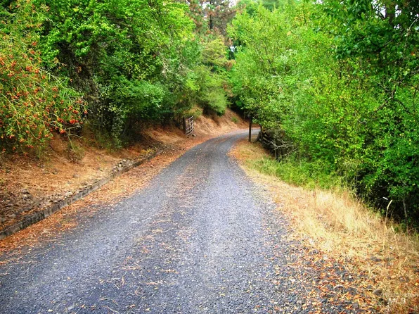 307 Locust Rd, Kamiah, ID 83536