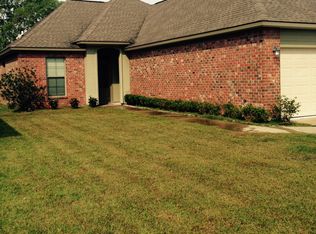 8952 Westlake Dr, Baton Rouge, LA 70810
