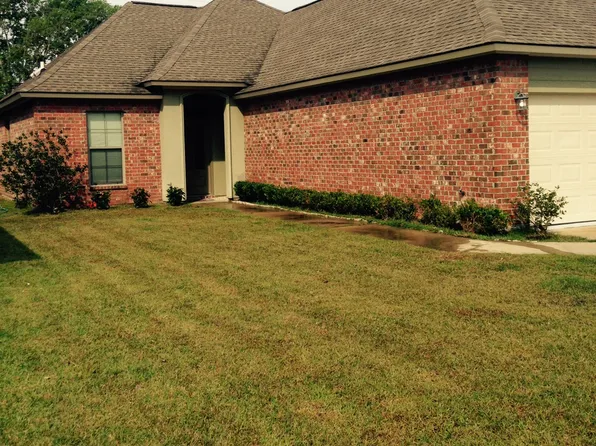 8952 Westlake Dr, Baton Rouge, LA 70810