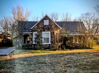 612 W Main St, Beggs, OK 74421