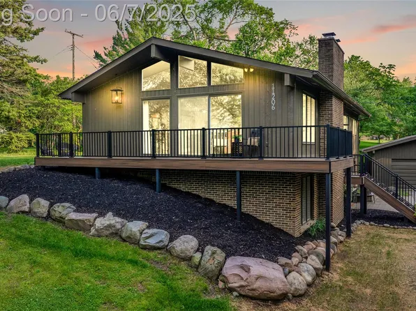 11206 Wealthy Ln, Romeo, MI 48065