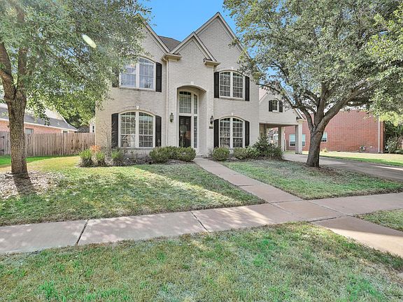 5th image of 4726 Gladesdale Park Ln