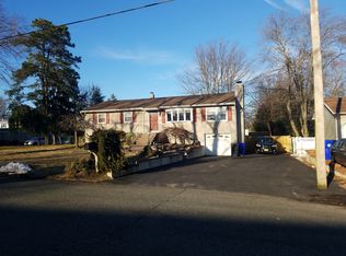 155 Walnut Dr, Brick, NJ 08724