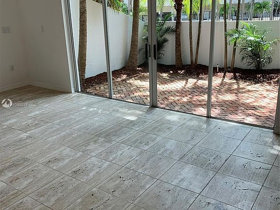 5th image of 2703 Day Ave APT 4