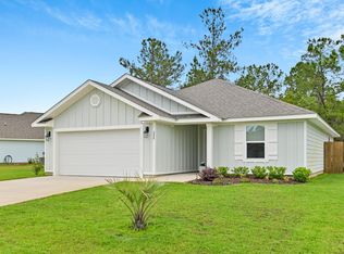 228 Sweet Blossom Bnd, Freeport, FL 32439