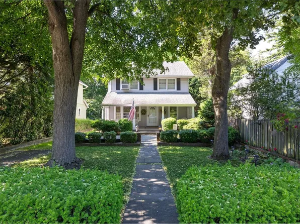 72 Franklin Avenue, Sea Cliff, NY 11579