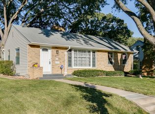 3419 Zenith Ave N, Robbinsdale, MN 55422